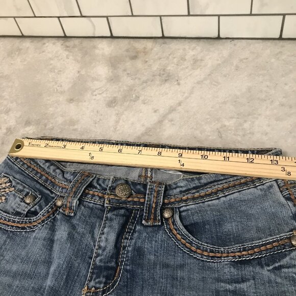 Cruel Girl Shorts Womens 3 Distressed Denim Embroidered Pocket Western Rodeo - Picture 5 of 7